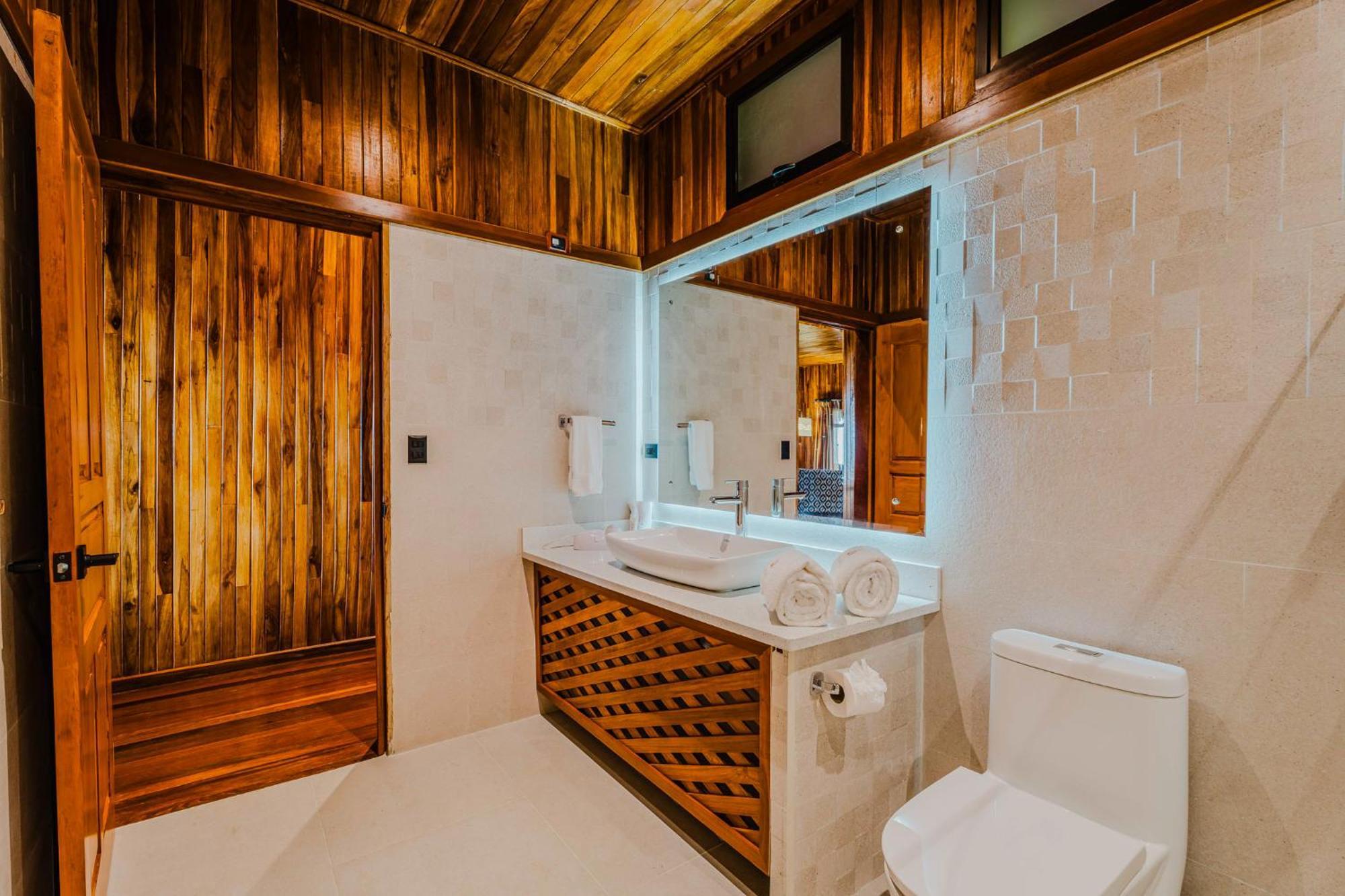 Hotel Heliconia - Monteverde Eksteriør bilde